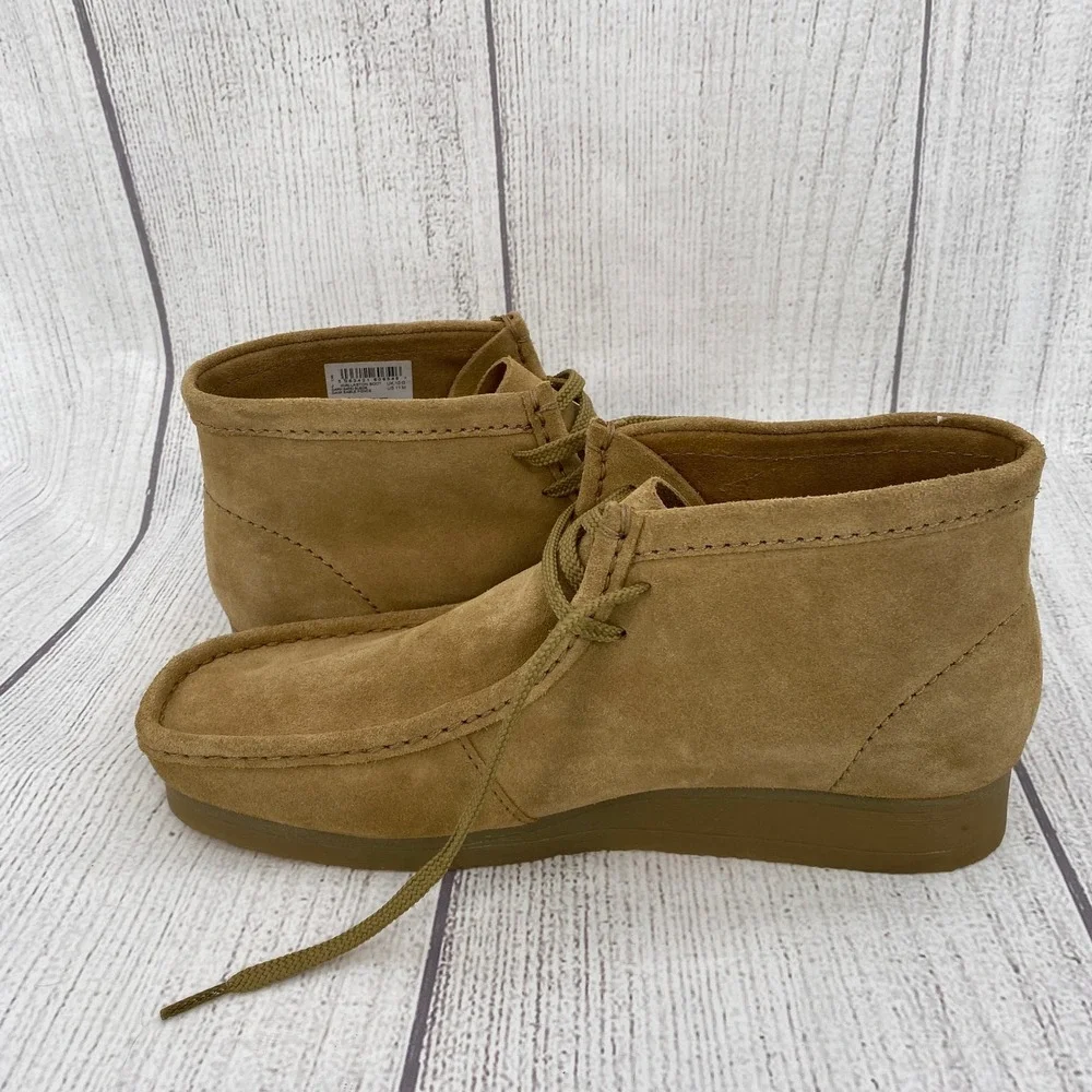 Clarks Wallaston Chukka Boot Mens 11 Dark Sand Suede Moc Toe Chukka Ankle Shoes